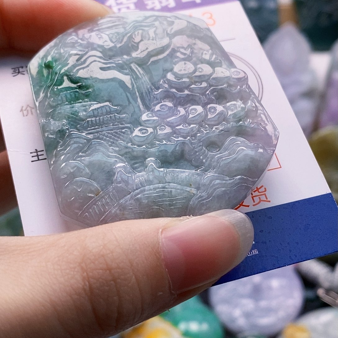 吊坠(不含链)未镶嵌翡翠