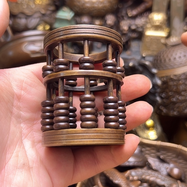 铜器摆件老王直播间 