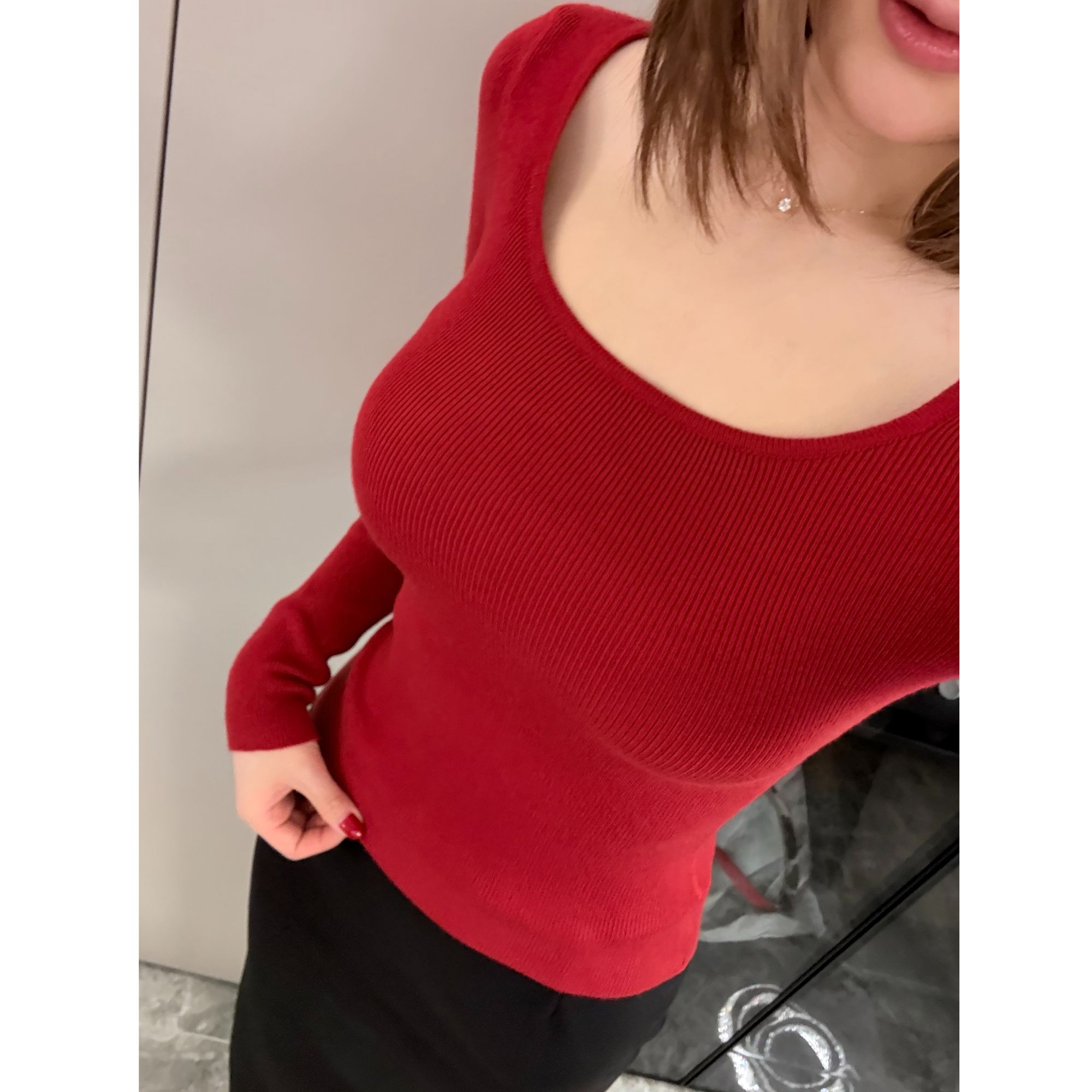 打底衫女秋冬内搭可外穿U领/半高领修身针织上衣长袖高级百搭毛衣