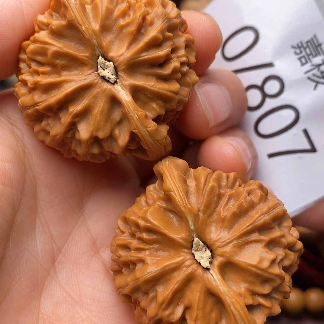 文玩核桃把件42宫灯