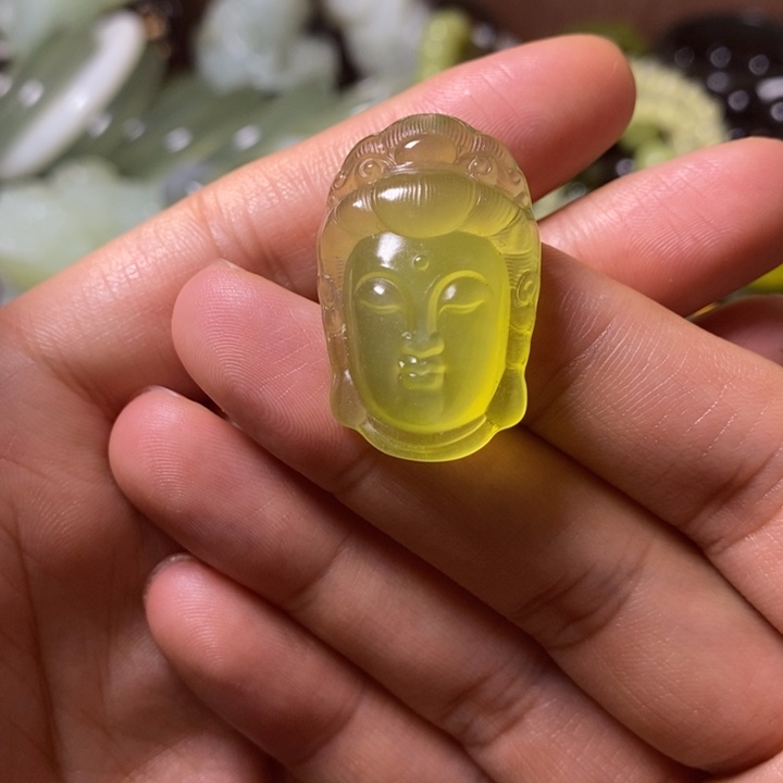 岫玉岫玉颈饰未镶嵌