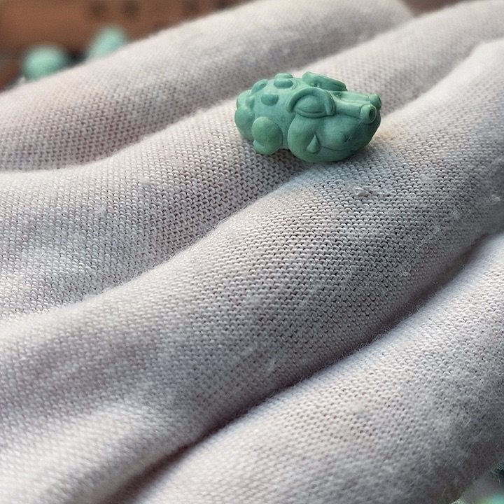 绿松石未镶嵌配饰