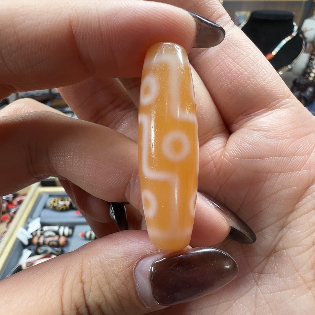 玛瑙/玉髓未镶嵌珠宝半成品聚缘冰糖橙折线九眼