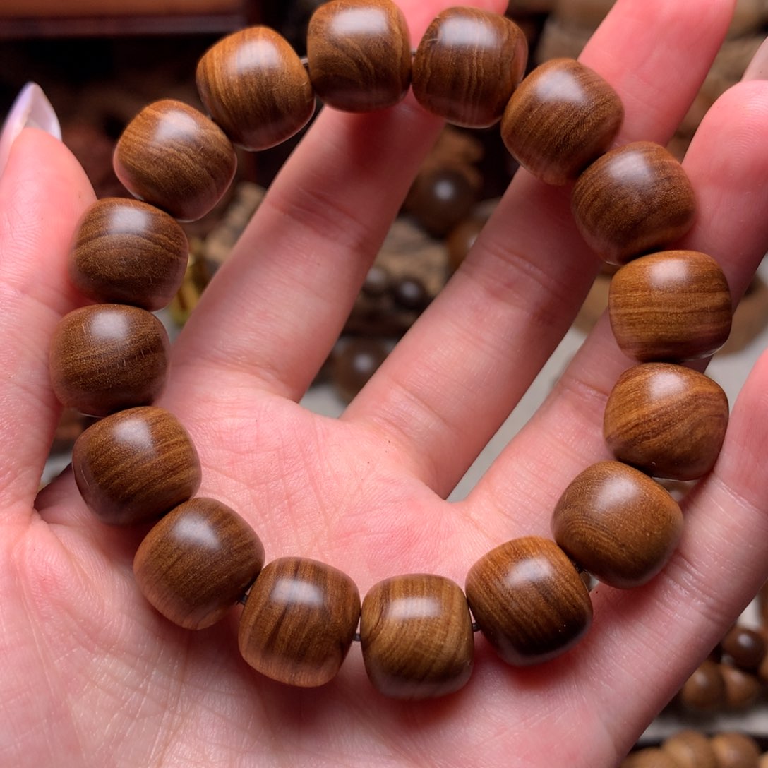 檀香木手串/手链老山檀香1314药香黑肉沉水瑕疵