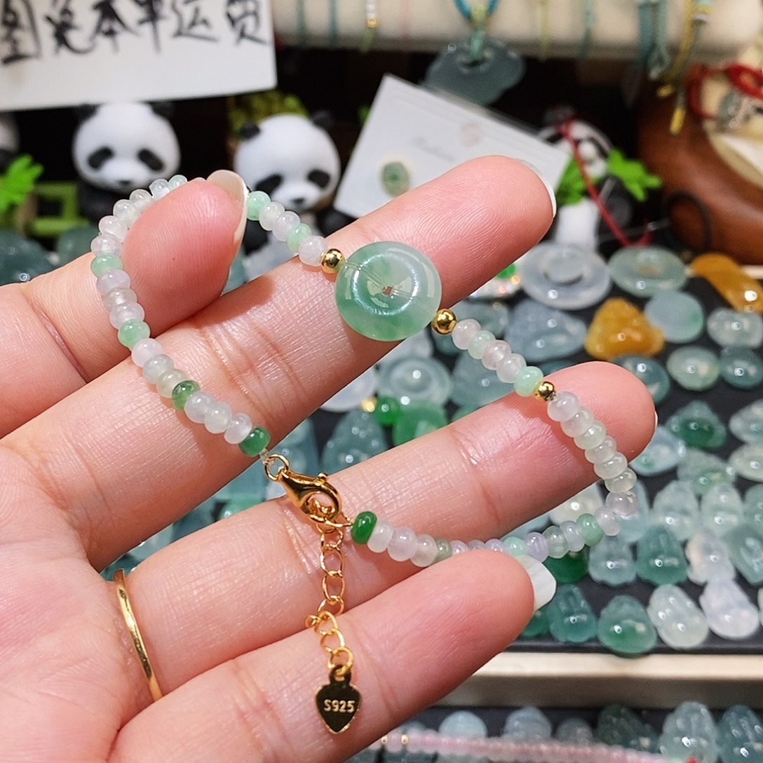 蓝***冰翡翠未镶嵌颈饰冰飘花手链可调节