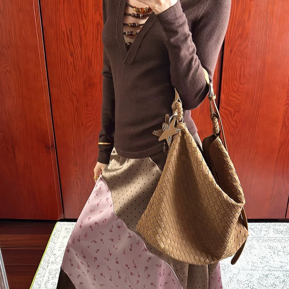 秋冬新款麂皮磨砂绒手工编织托特包