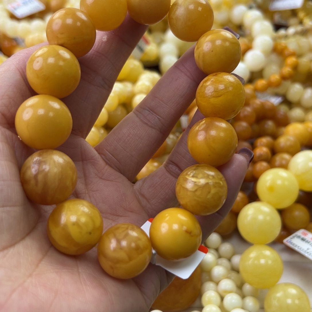 琥珀珠宝奇石未镶嵌