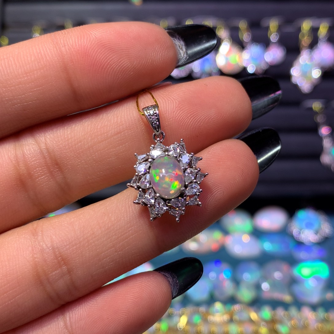 欧泊银S925镶嵌吊坠款