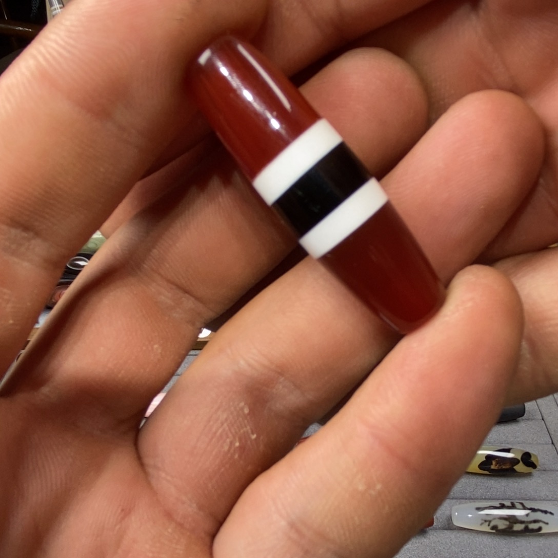 玛瑙/玉髓颈饰未镶嵌三****安