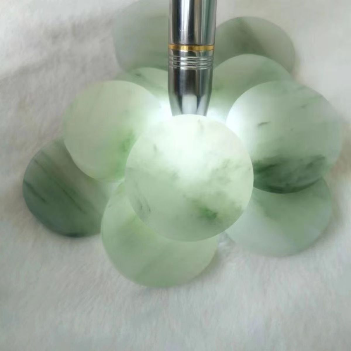 缅甸翡翠手镯心A货