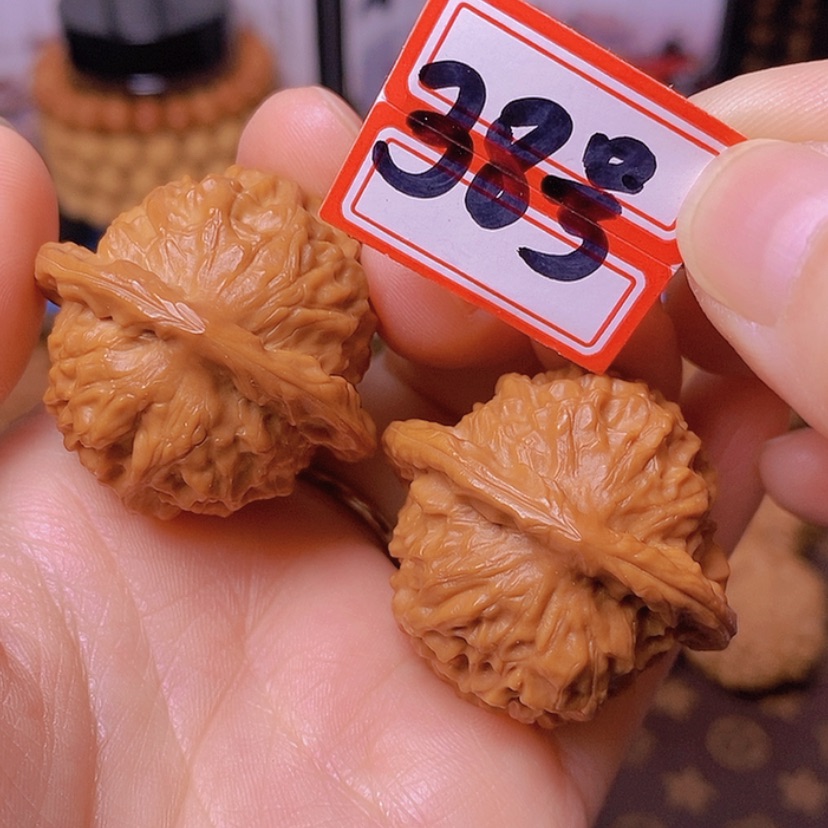 【闪购商品】文玩核桃把件36瓷娃娃