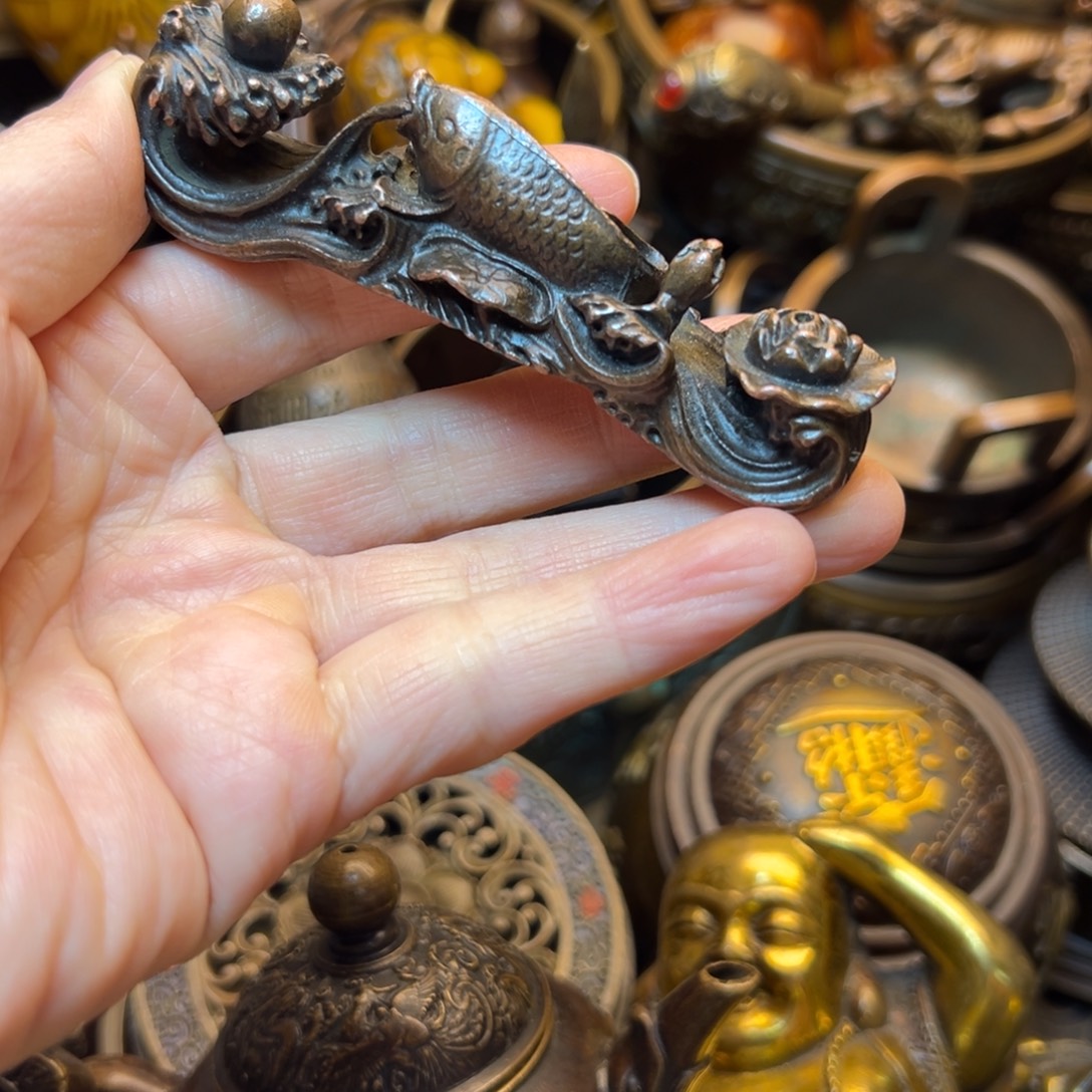 精美铜器工艺品等