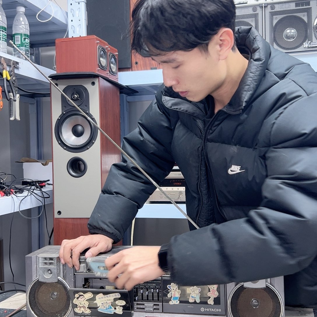 8新日立收录机不通电二手不包邮