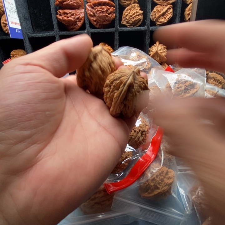 手串/手链核桃虎头