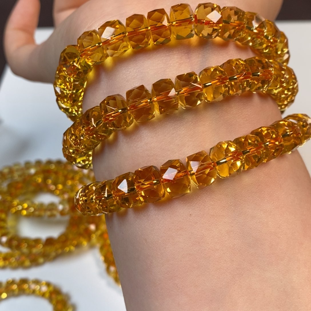 手串黄水车轮珠全净体