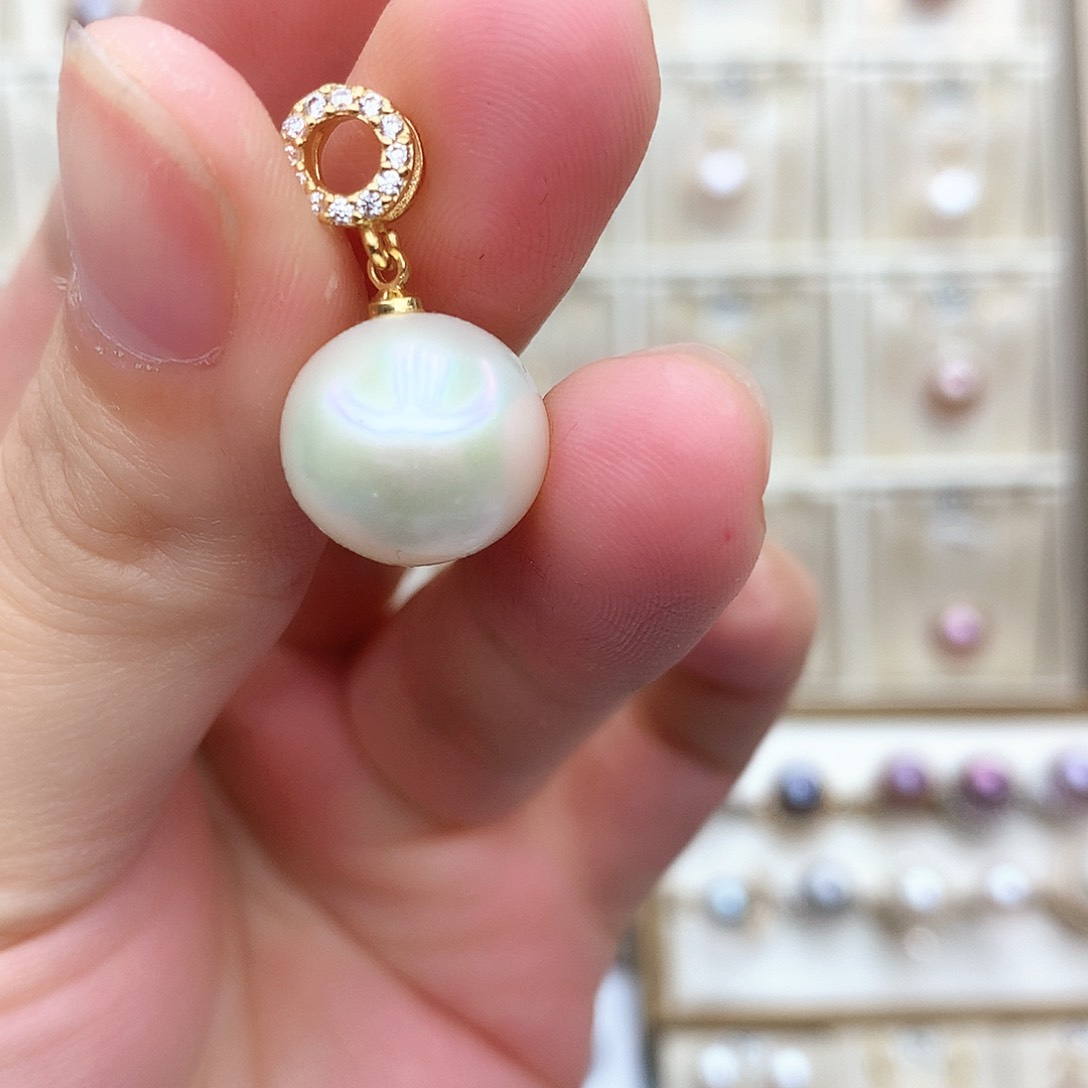 淡水珍珠颈饰合金