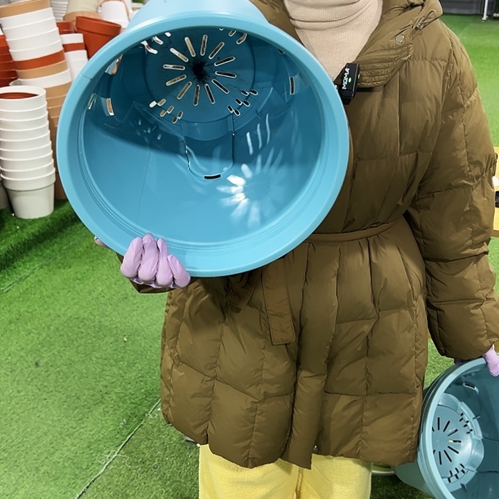 微瑕圆控根口30高27蓝色无托4个