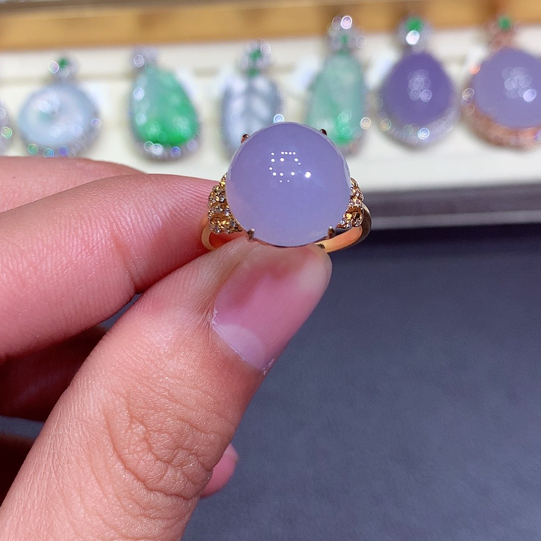 翡翠吊坠(不含链)18K金镶嵌