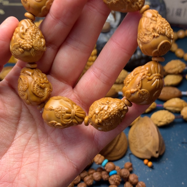 手串/手链橄榄核在家干吗