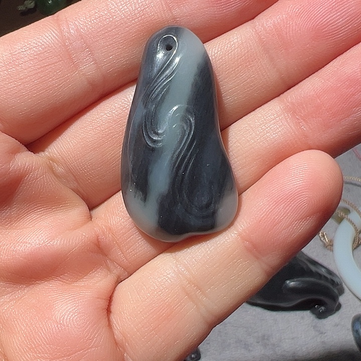 和田玉未镶嵌挂件