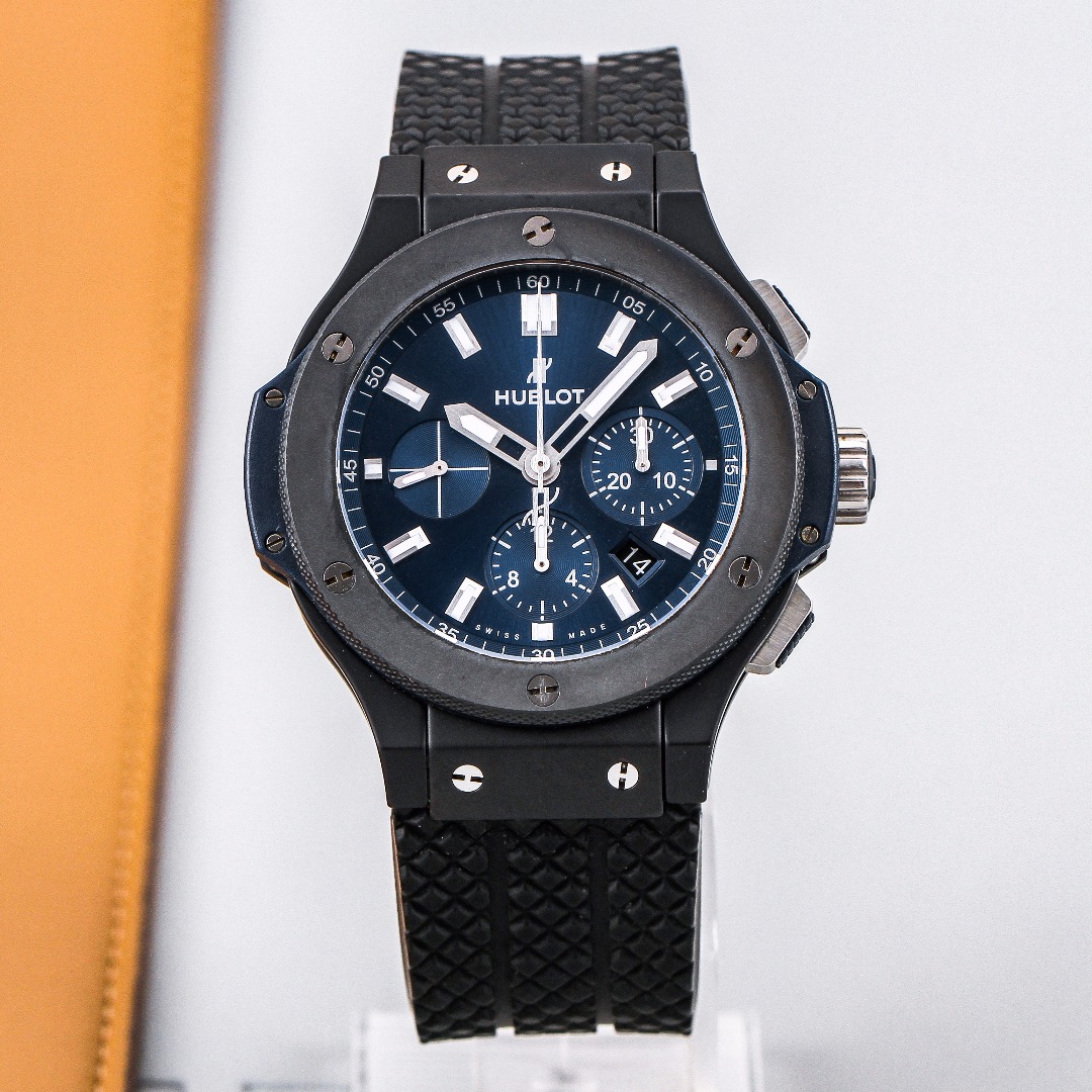99新 Hublot/宇舶表 大爆炸系列型号301.CI.7170.LR