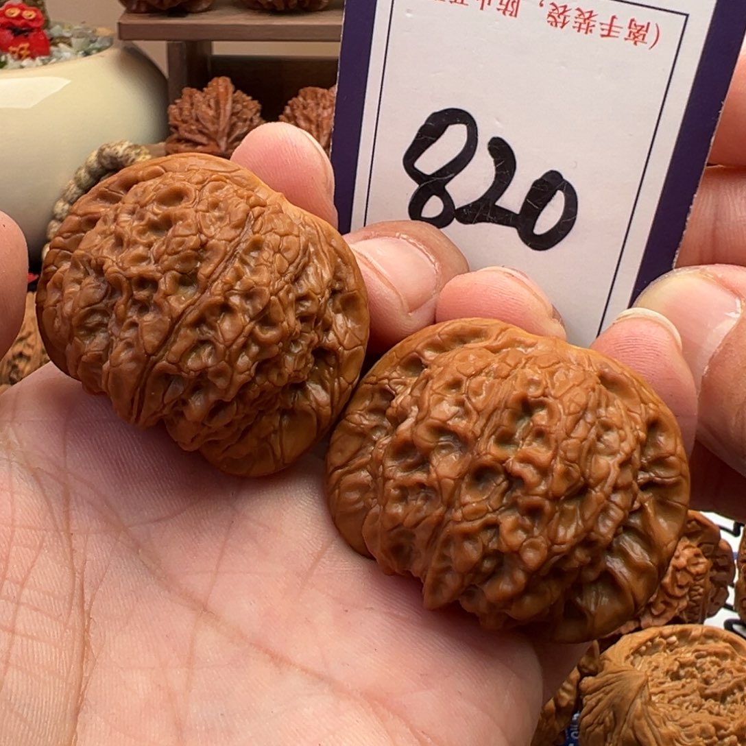 文玩核桃把件全品血麒麟42尺寸820号