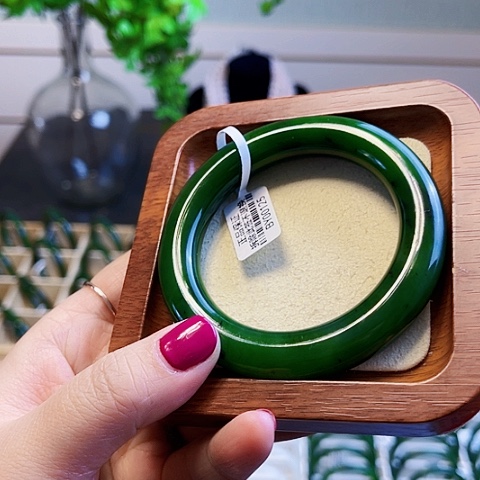 和田玉（碧玉）手镯未镶嵌