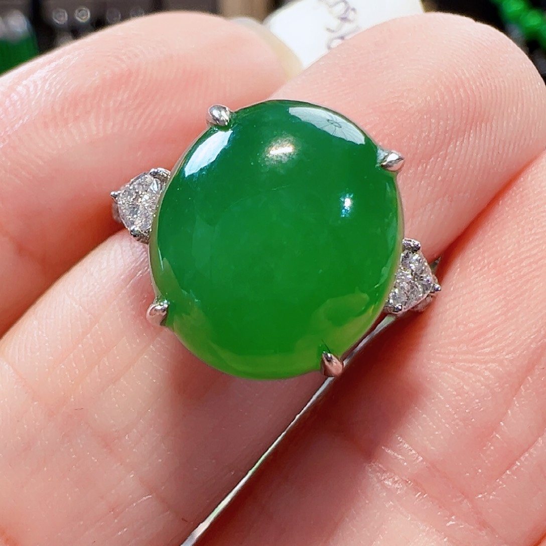 翡翠戒指18K金镶嵌签收后24小时鉴赏期