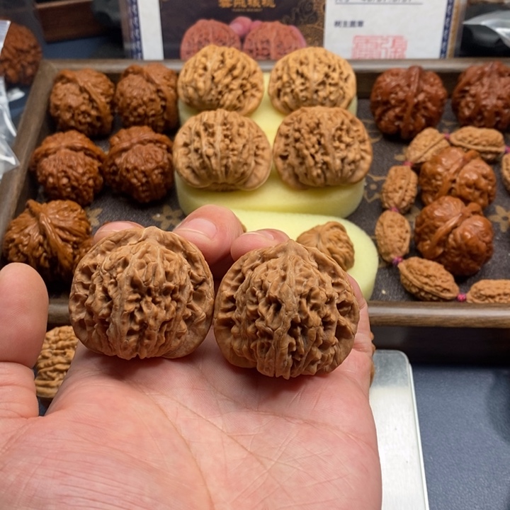 文玩核桃吊坠拍一