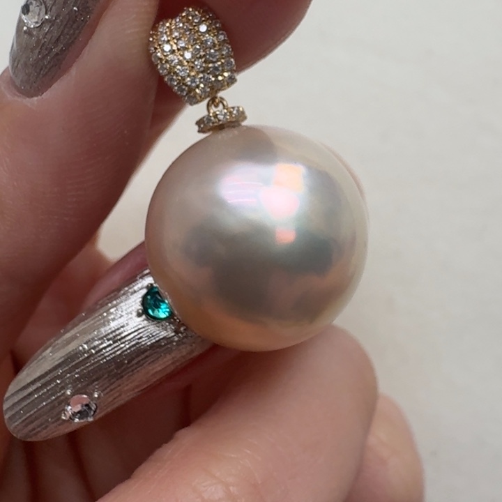 拼合珍珠（马贝珠）颈饰未镶嵌