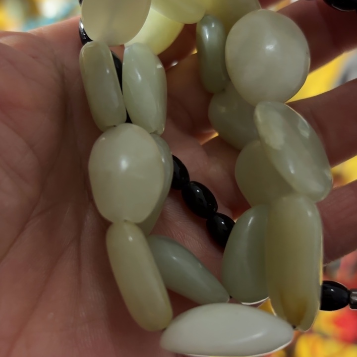 偷***欣大叶紫檀（黑酸枝木类）