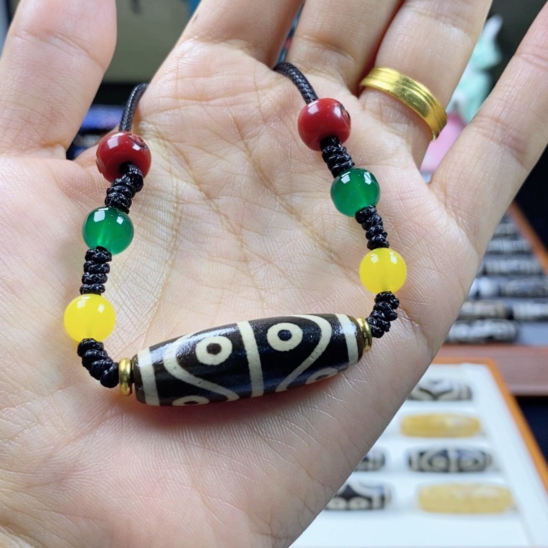 未镶嵌颈饰玛瑙/玉髓