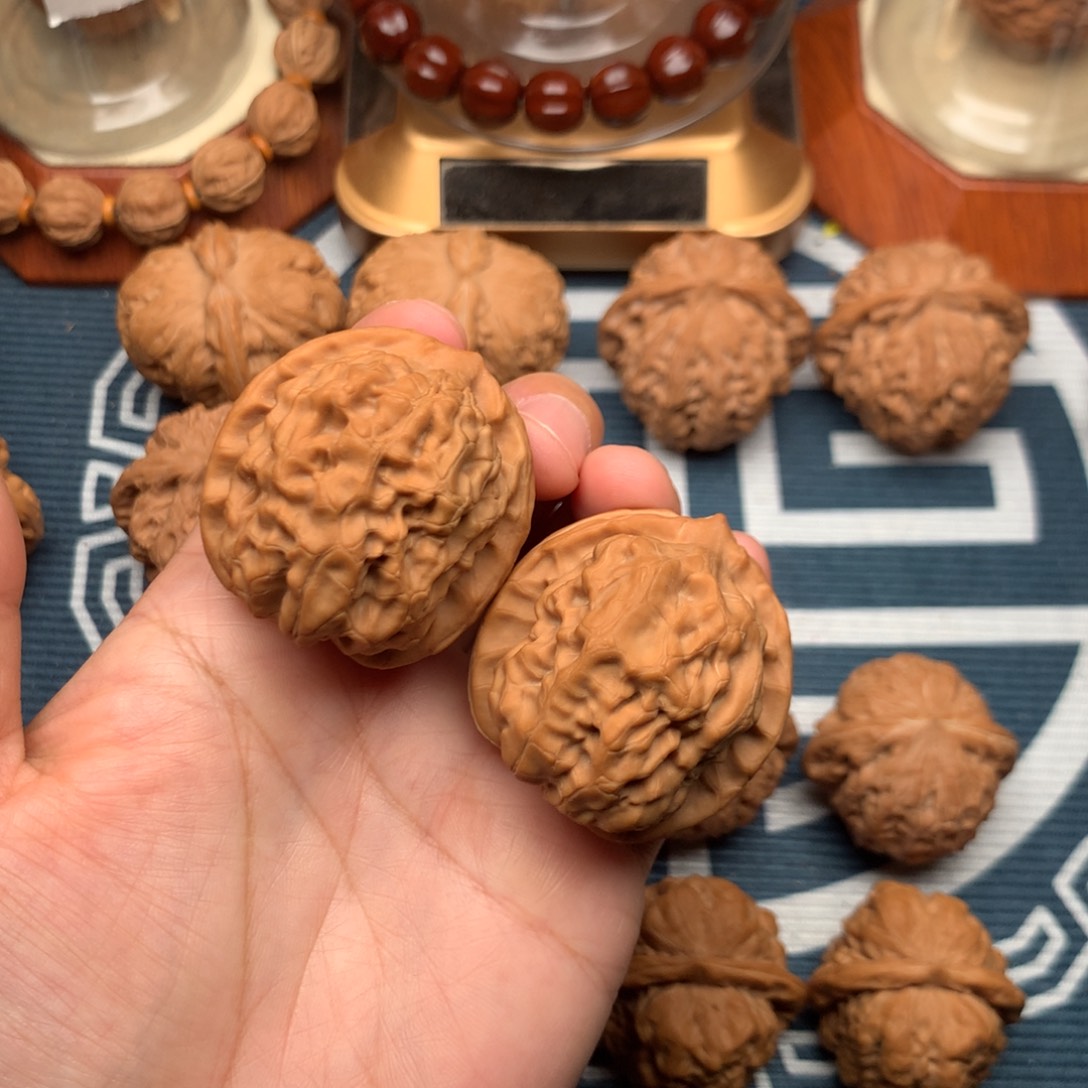 把件文玩核桃核欢38