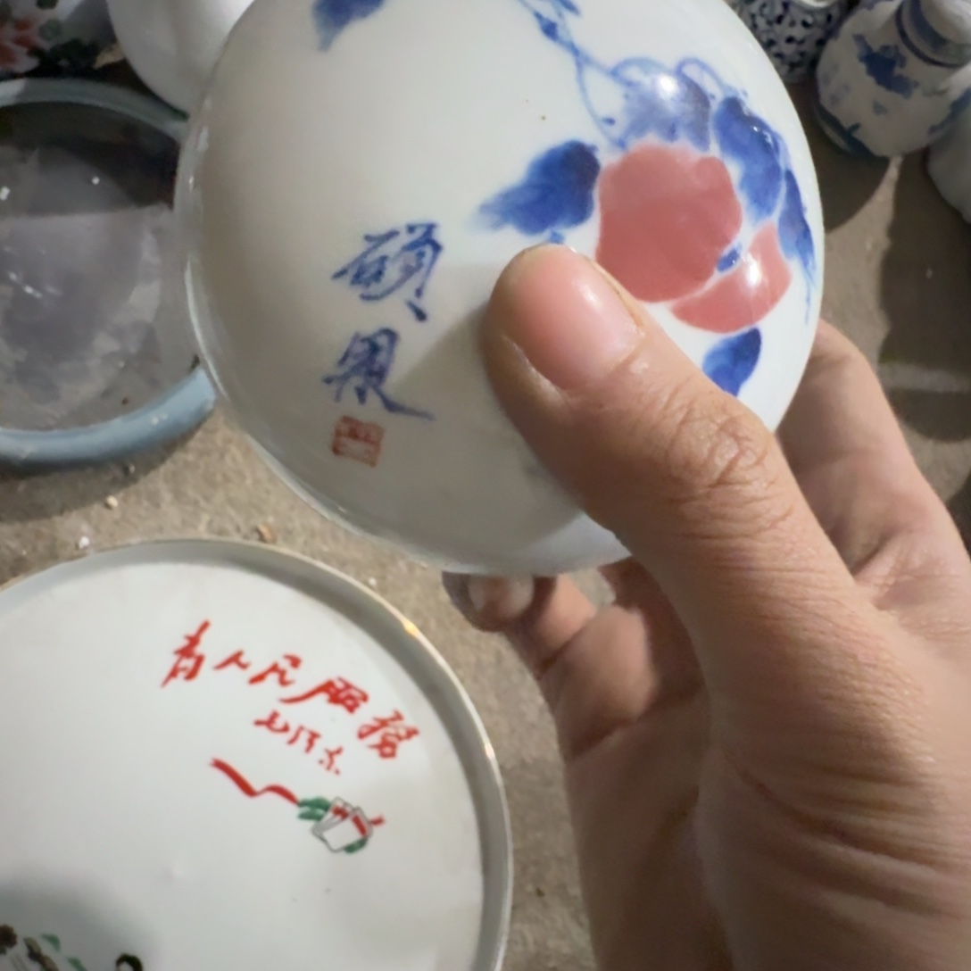 景德镇的陶瓷瓷器