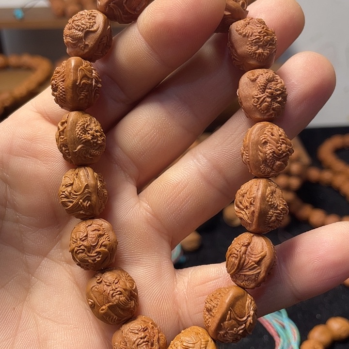 手串/手链橄榄核龙纹桃核