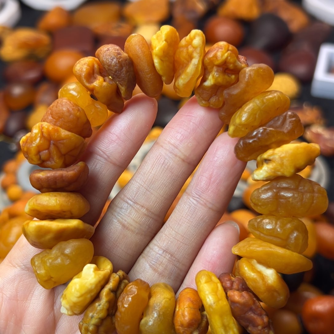 琥珀裸石未镶嵌天然蜜蜡