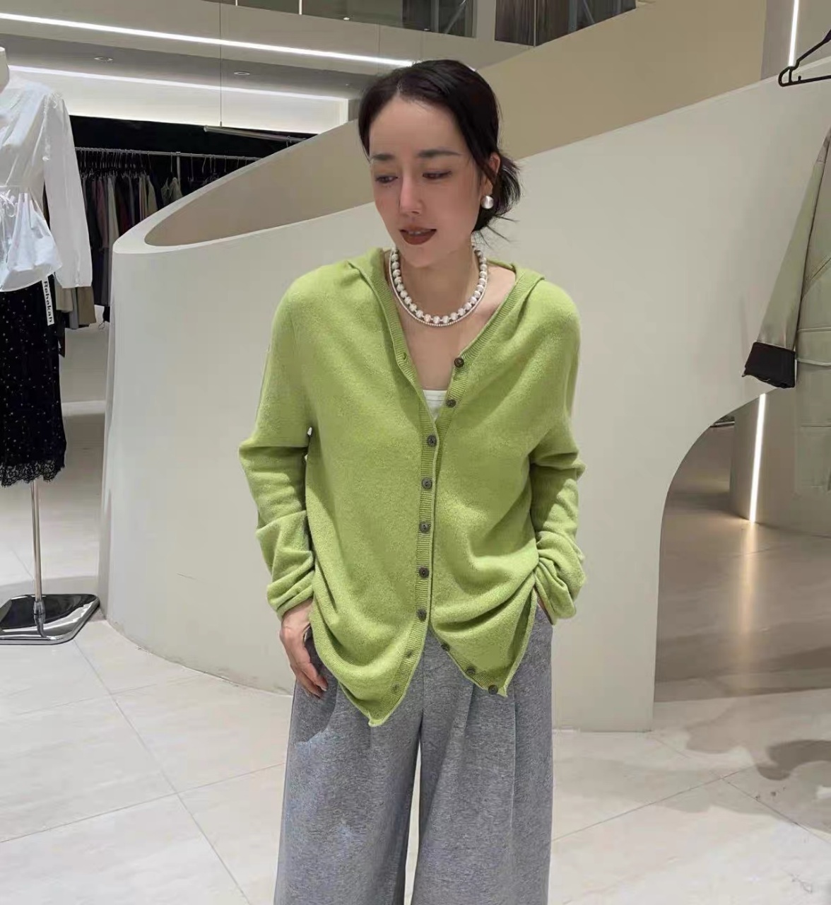  【胜华优选】早秋复古薄款慵懒感拉满 高粘安迪绒连帽小衫！88107