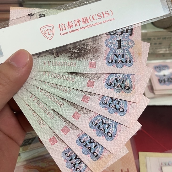 红二凸6张直接有黄斑。。。。。。。