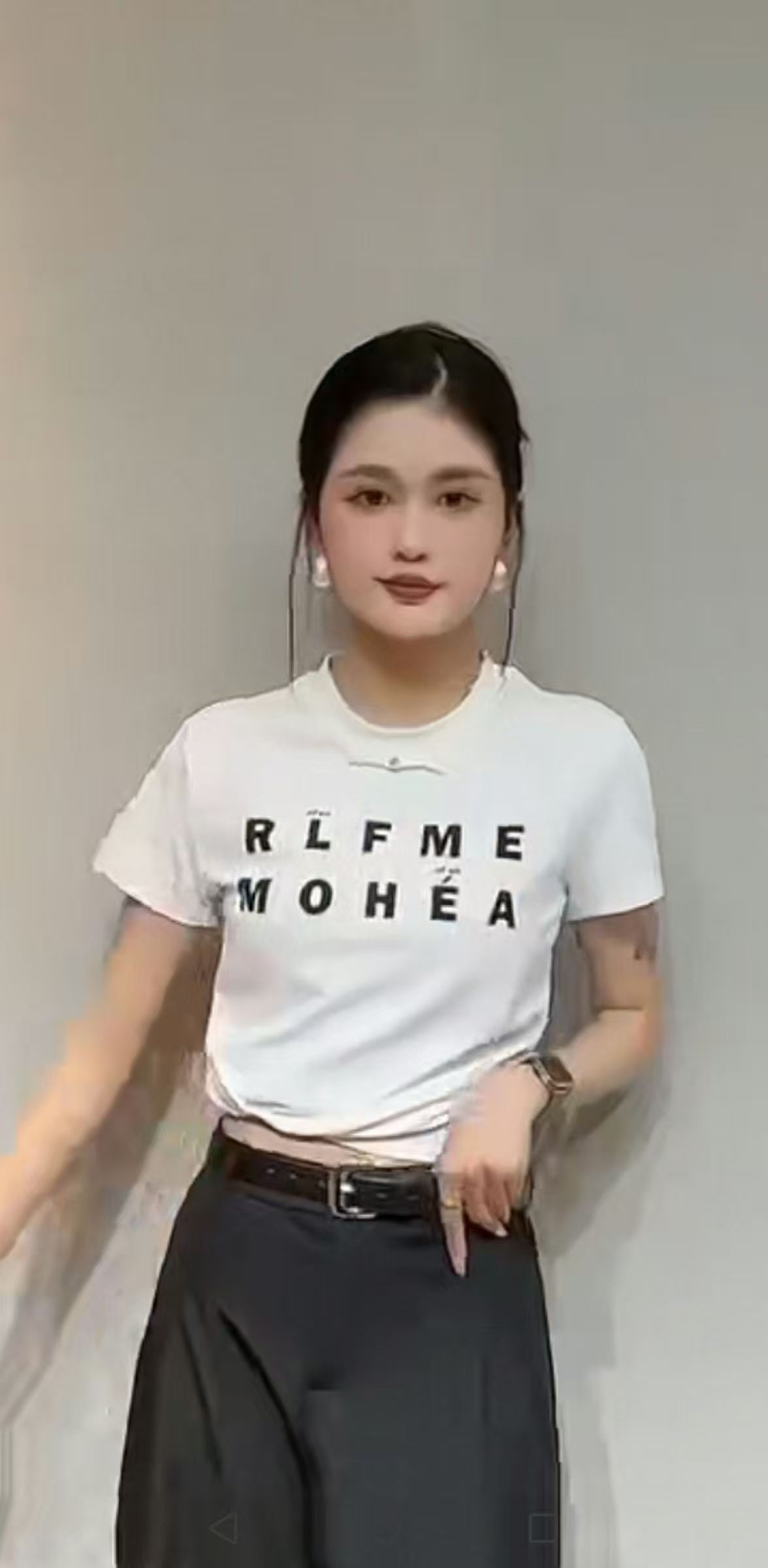 显瘦极简风烫钻T恤修身短款立体装饰露背重工短袖5622#