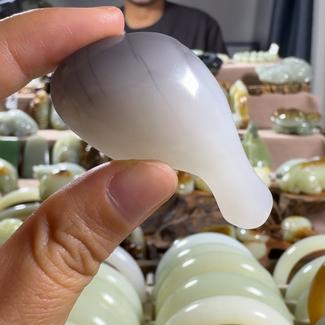 和田玉（糖玉）未镶嵌手链