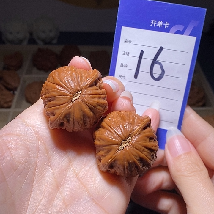 文玩核桃把件铁锤妹妹38左右