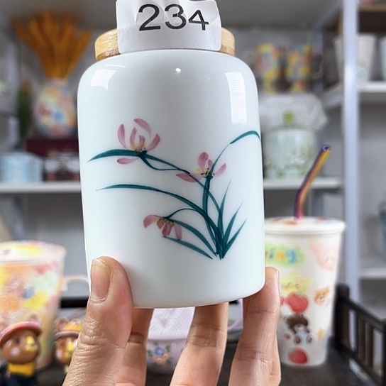 手绘高温釉下彩陶瓷