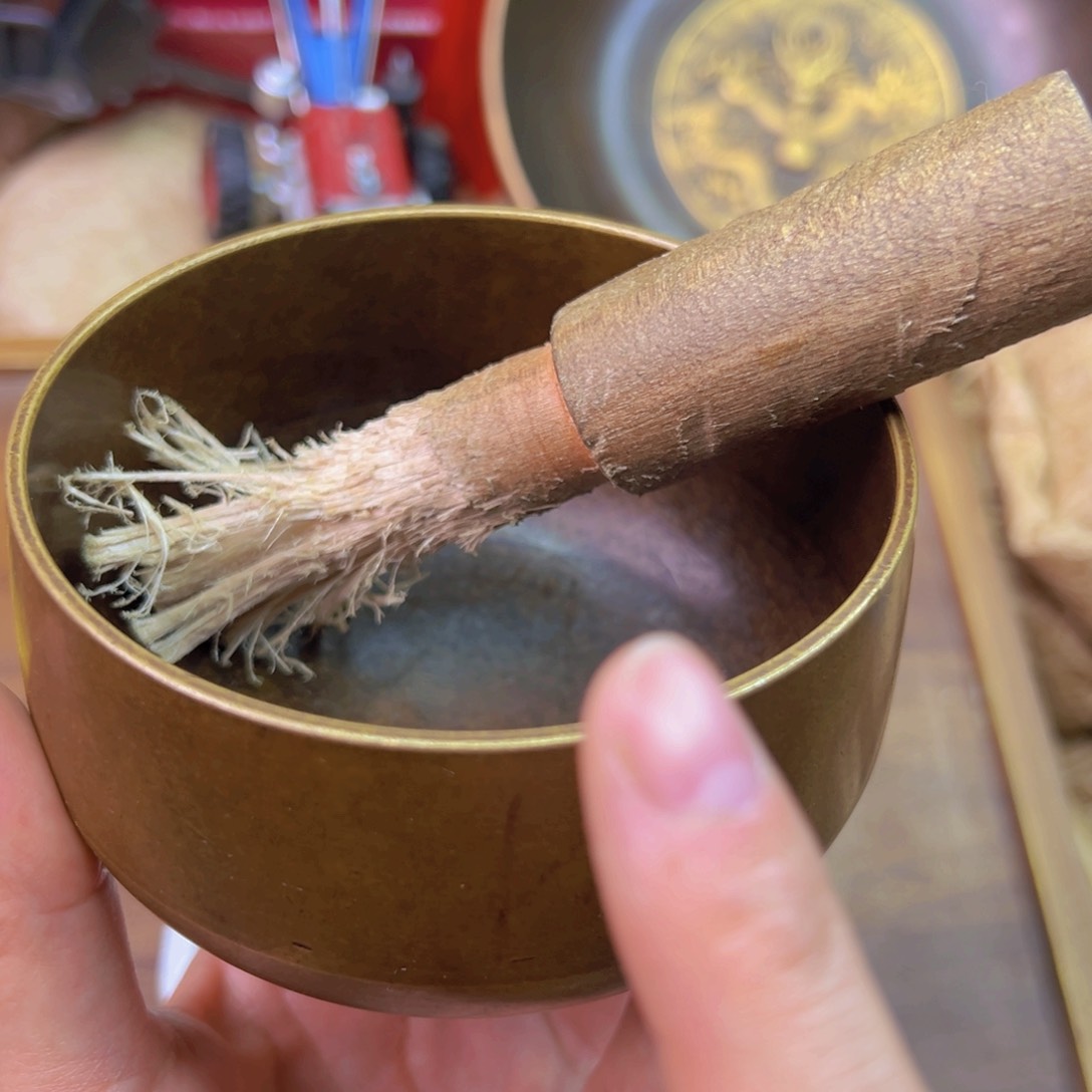 原矿风磨铜紫金钵盂