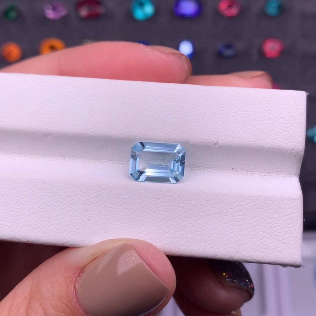 海蓝宝石裸石未镶嵌2.04ct圣玛利亚GRC