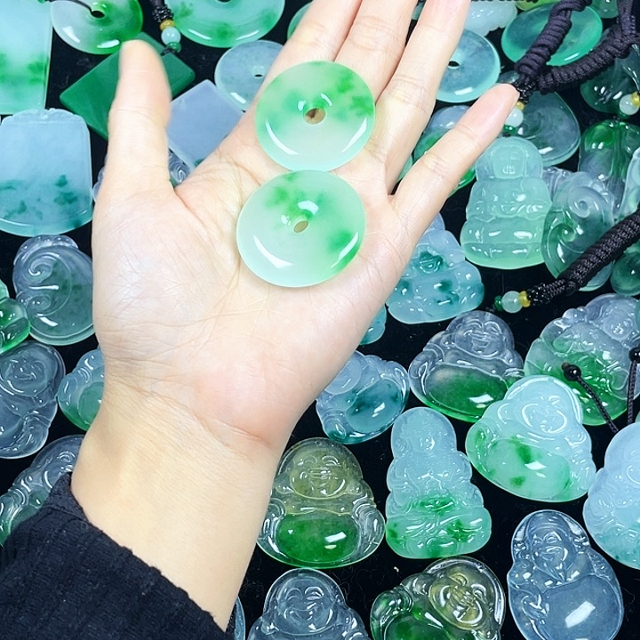 翡翠未镶嵌颈饰吊坠2