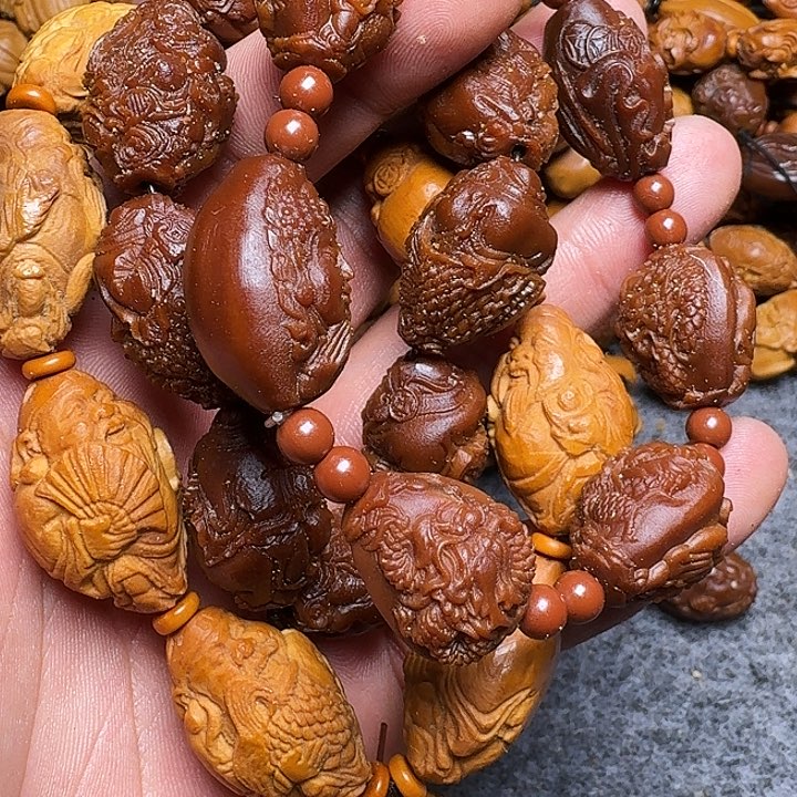 橄榄核手串你是谁