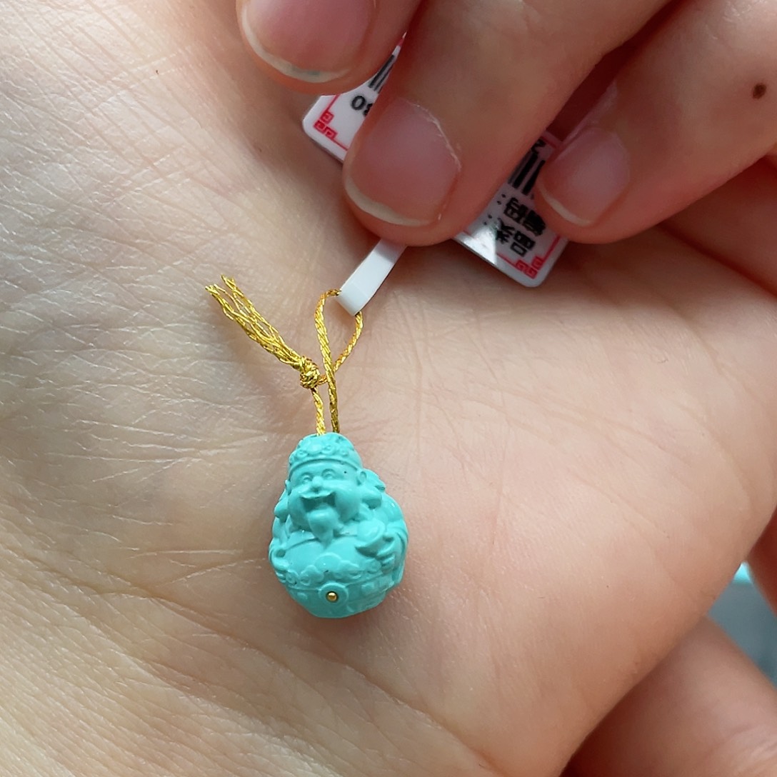 绿松石颈饰未镶嵌