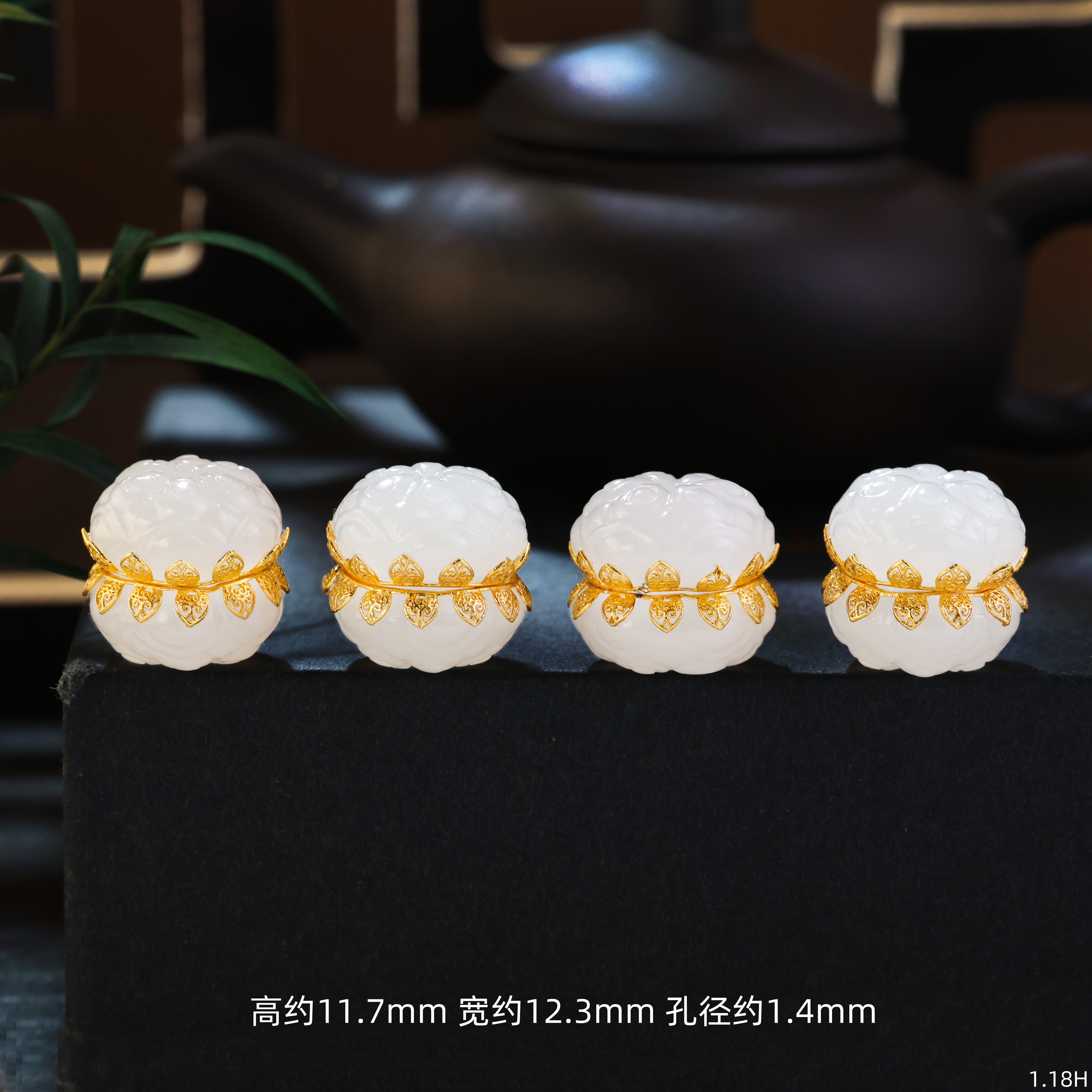 【金豆VIP】18K金豪镶典藏级羊脂白玉并蒂莲隔珠吊坠转运珠手串配饰