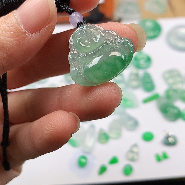 翡翠吊坠(不含链)未镶嵌佛公