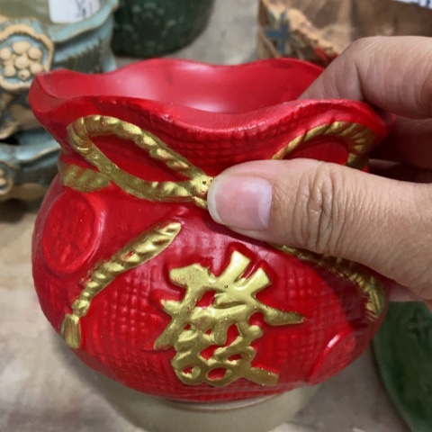 陶瓷小红红色F a21313133一个